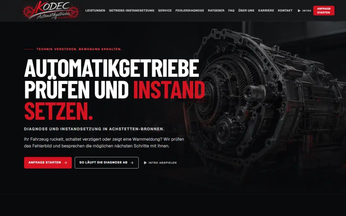Screenshot der KODEC-Startseite mit Automatikgetriebe und Werkstattangebot
