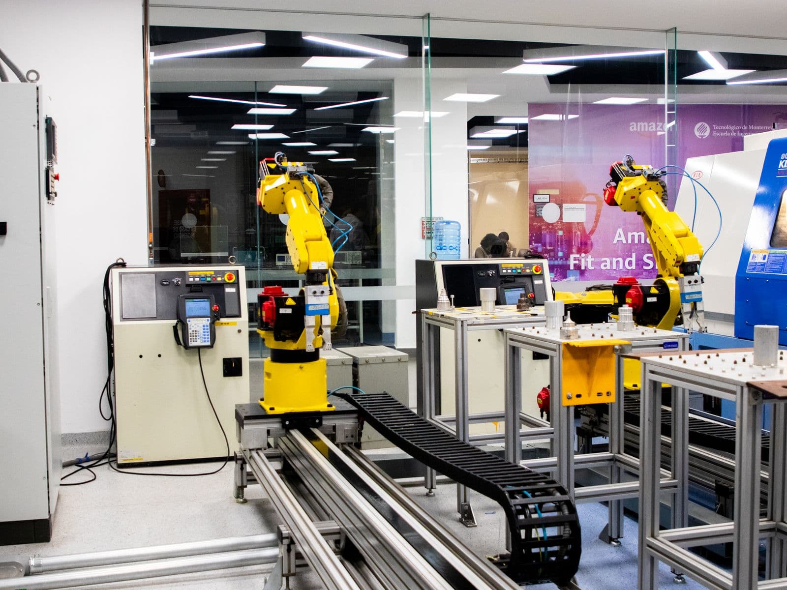 Automatisierte Maschinen in einer verteilten Industrieanlage